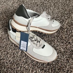 Universal Thread Sneakers